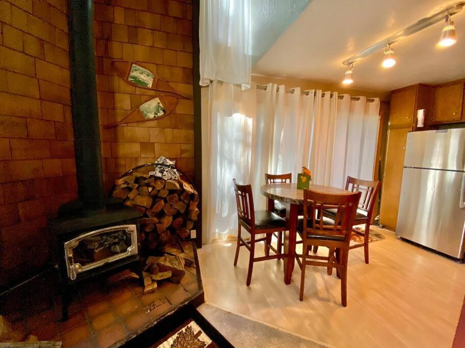 Mammoth Awesome Location-1 Min To Shuttles & Food! Toml-Cpan-11402 Apartment Mammoth Lakes Exterior photo